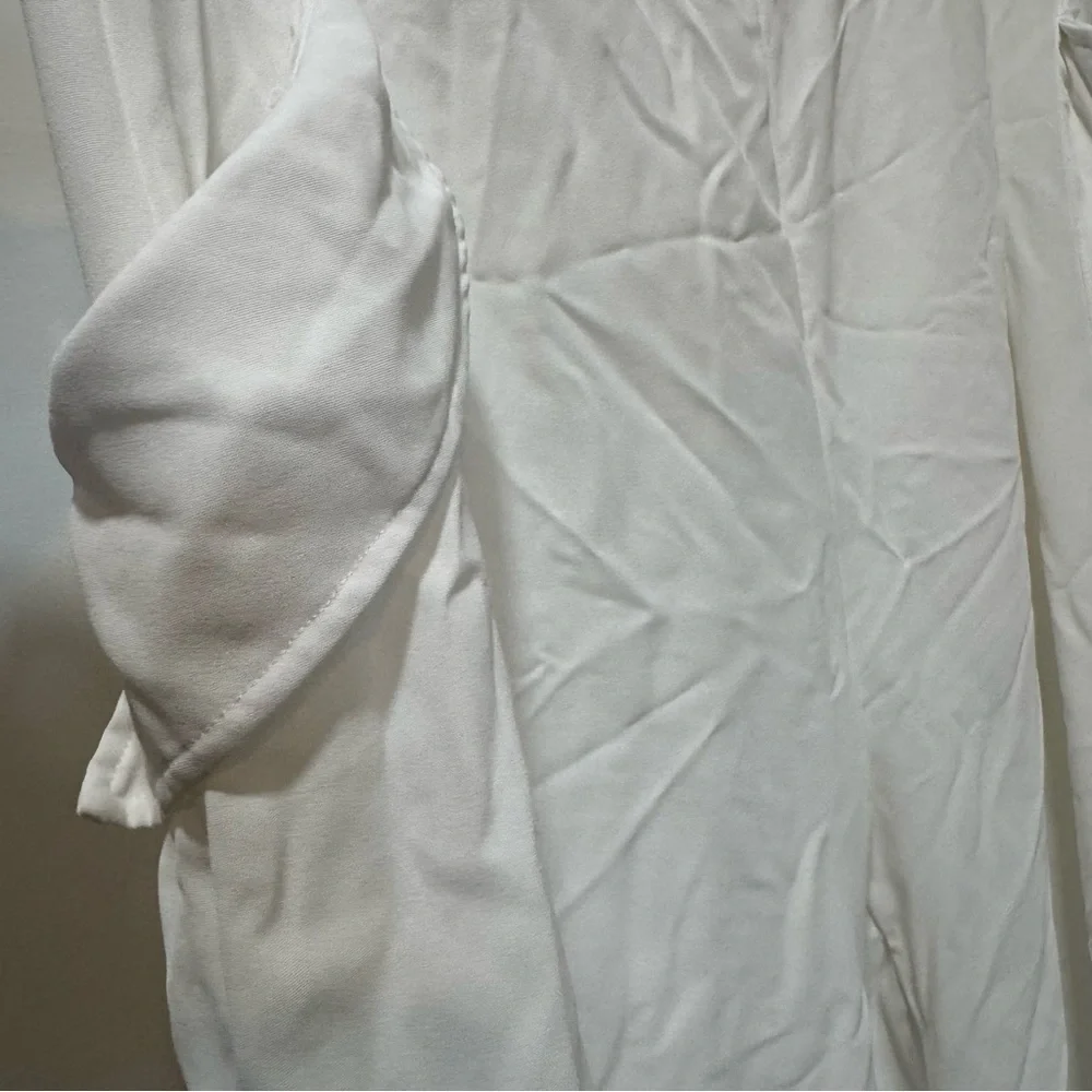 N/A crisp white